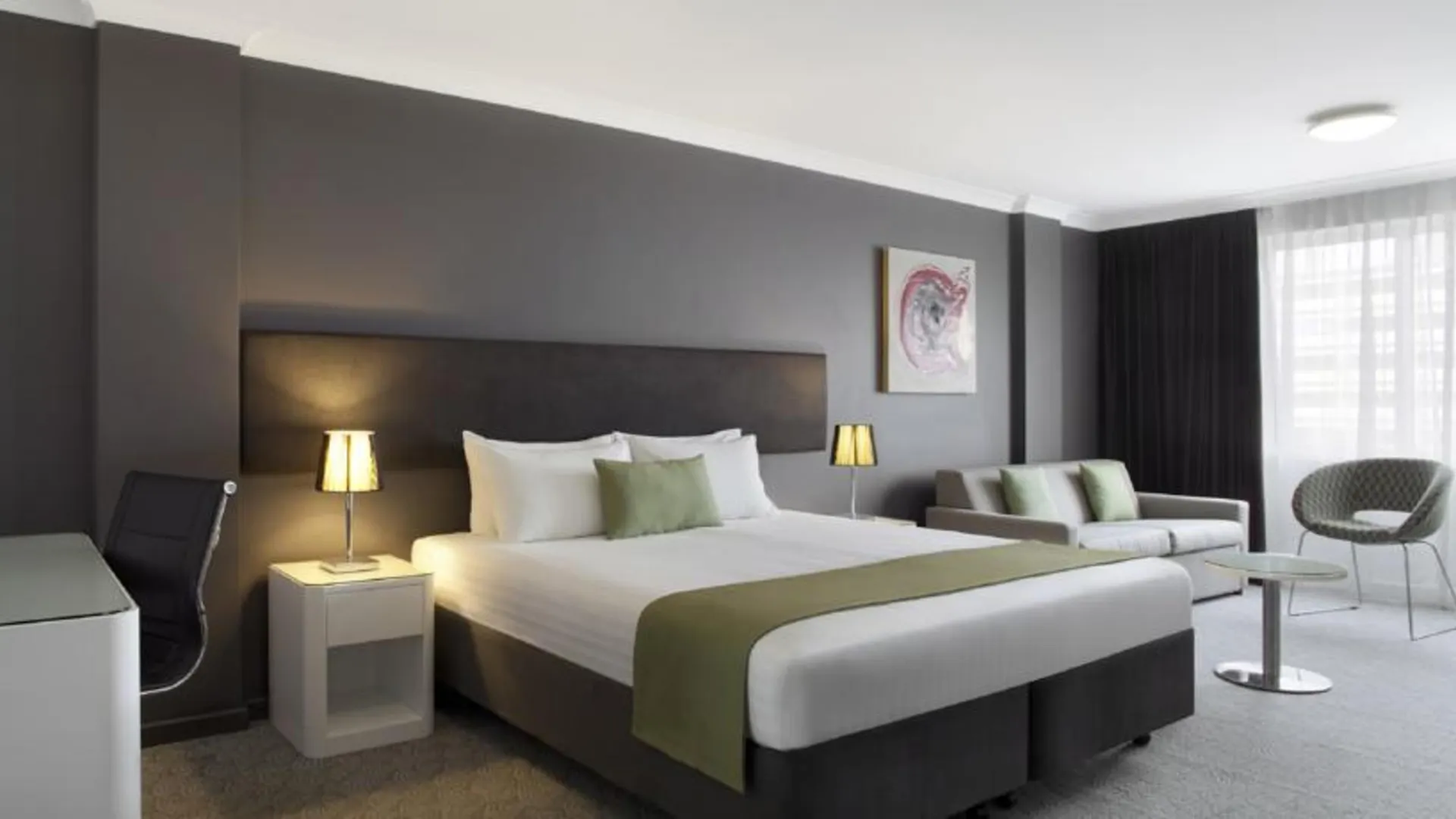Rendezvous Hotel Perth Central 4*,