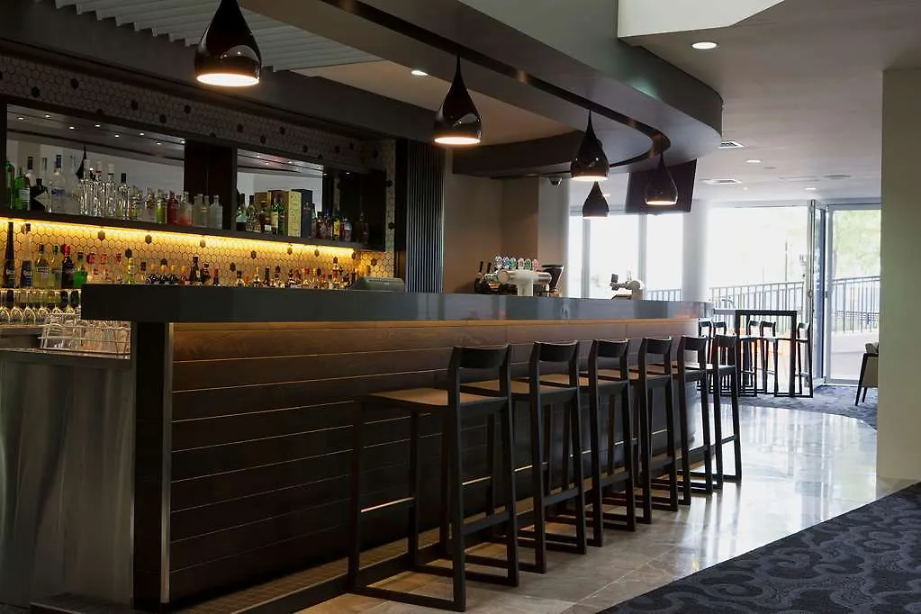 ****  Rendezvous Hotel Perth Central Australia