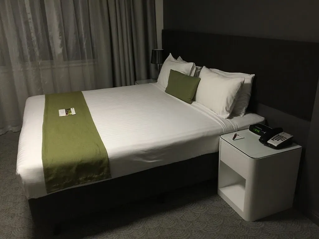 Rendezvous Hotel Perth Central Australia